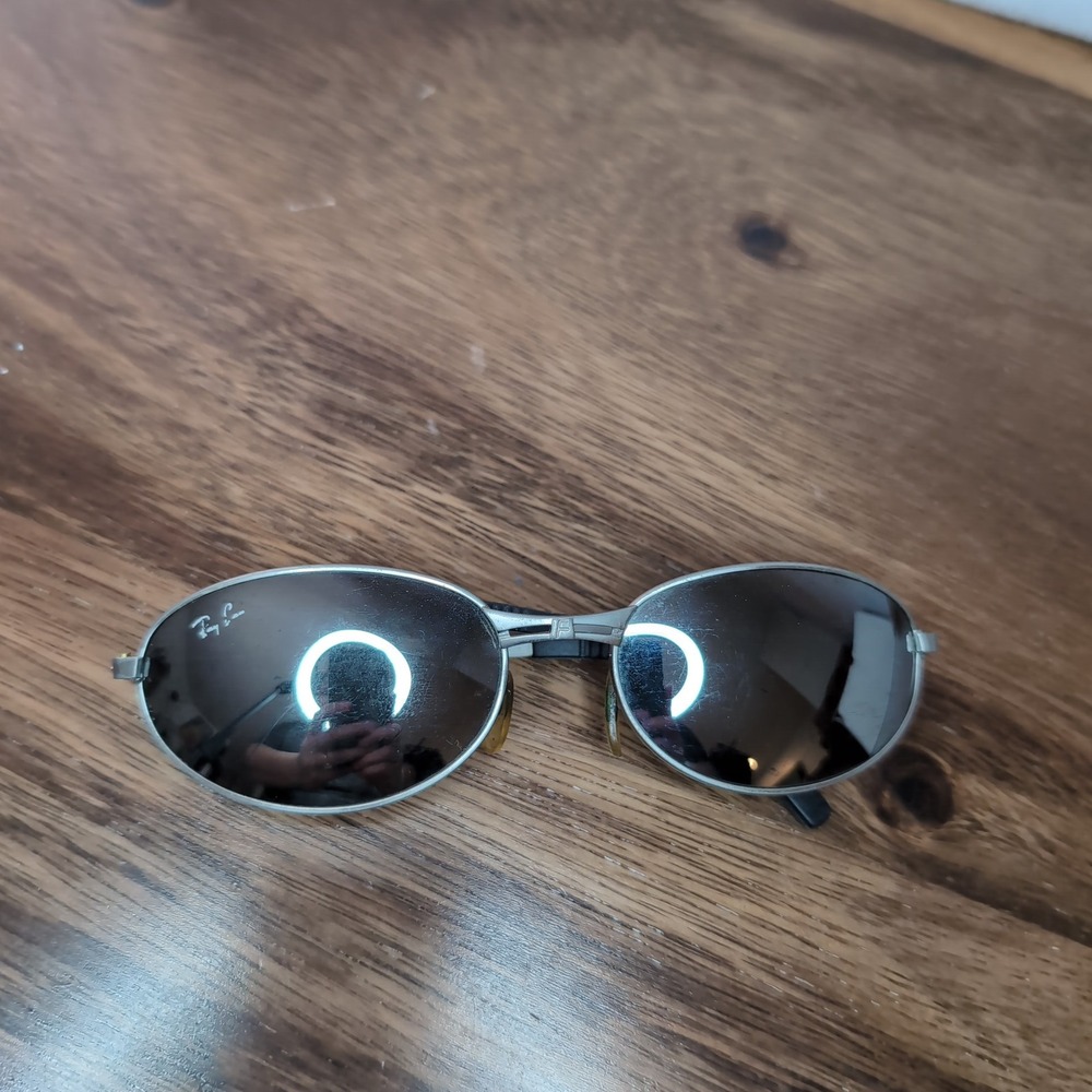 Vintage Bausch & Lomb Ray-Ban Silver Oval Sunglasses W2814 Dark Tint Lenses